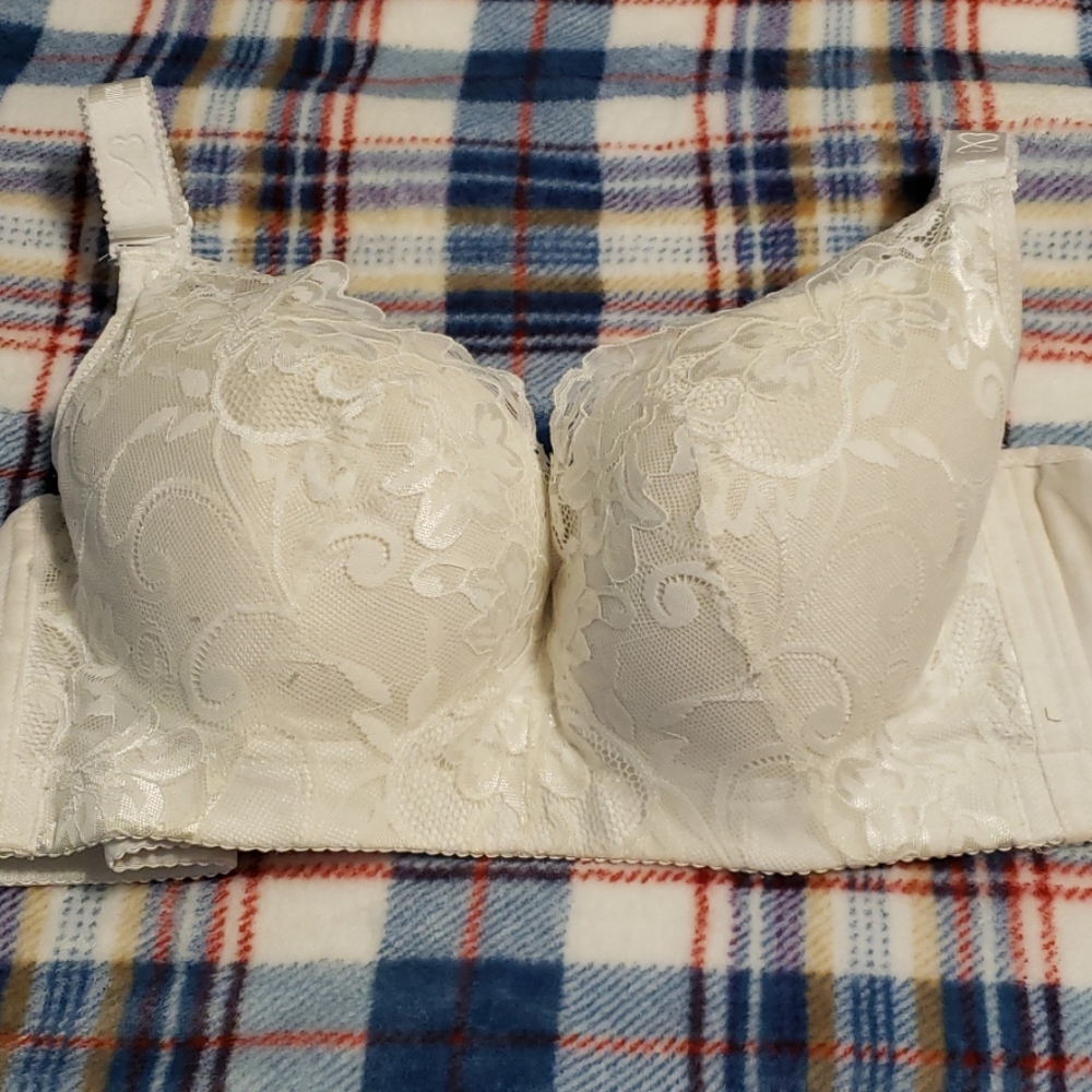 Plus size push up bra